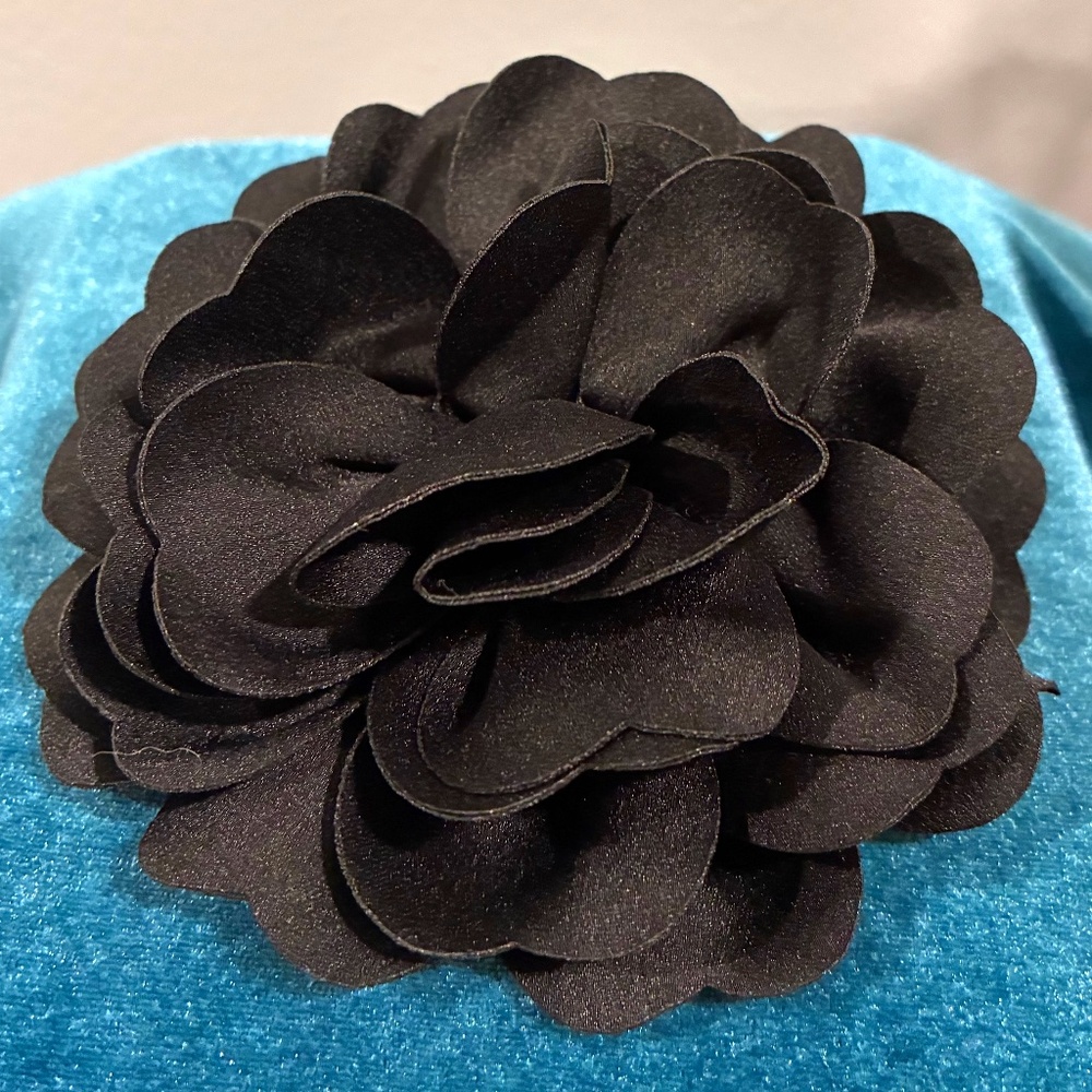 Large Posh Black Flower Hair Clip